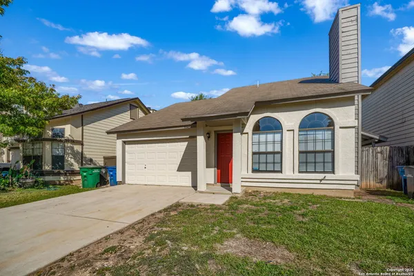 $1,350 | 9343 Valley Gate, San Antonio, TX 78250