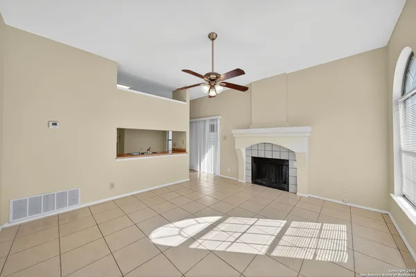 $1,350 | 9343 Valley Gate, San Antonio, TX 78250