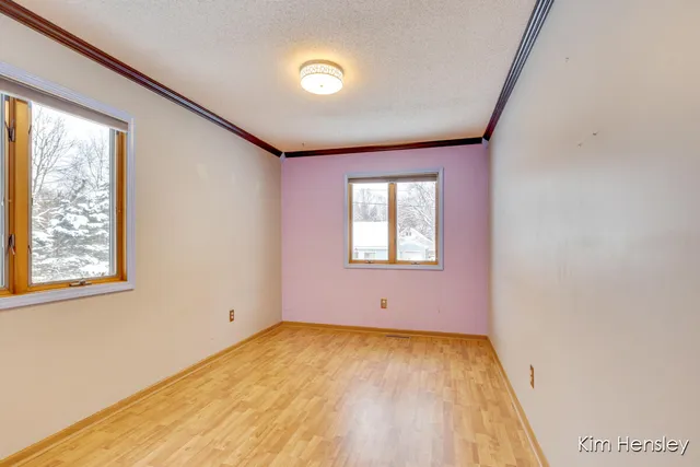 $349,900 | 4172 Huntington Avenue Northeast, Grand Rapids, MI 49525