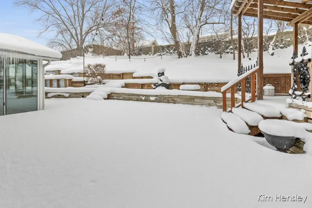 $349,900 | 4172 Huntington Avenue Northeast, Grand Rapids, MI 49525