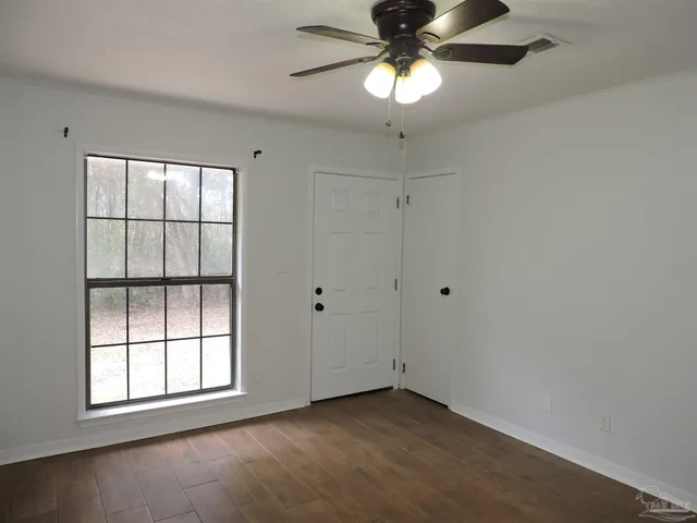 $1,100 | 5720 Fairway Drive, Milton, FL 32570