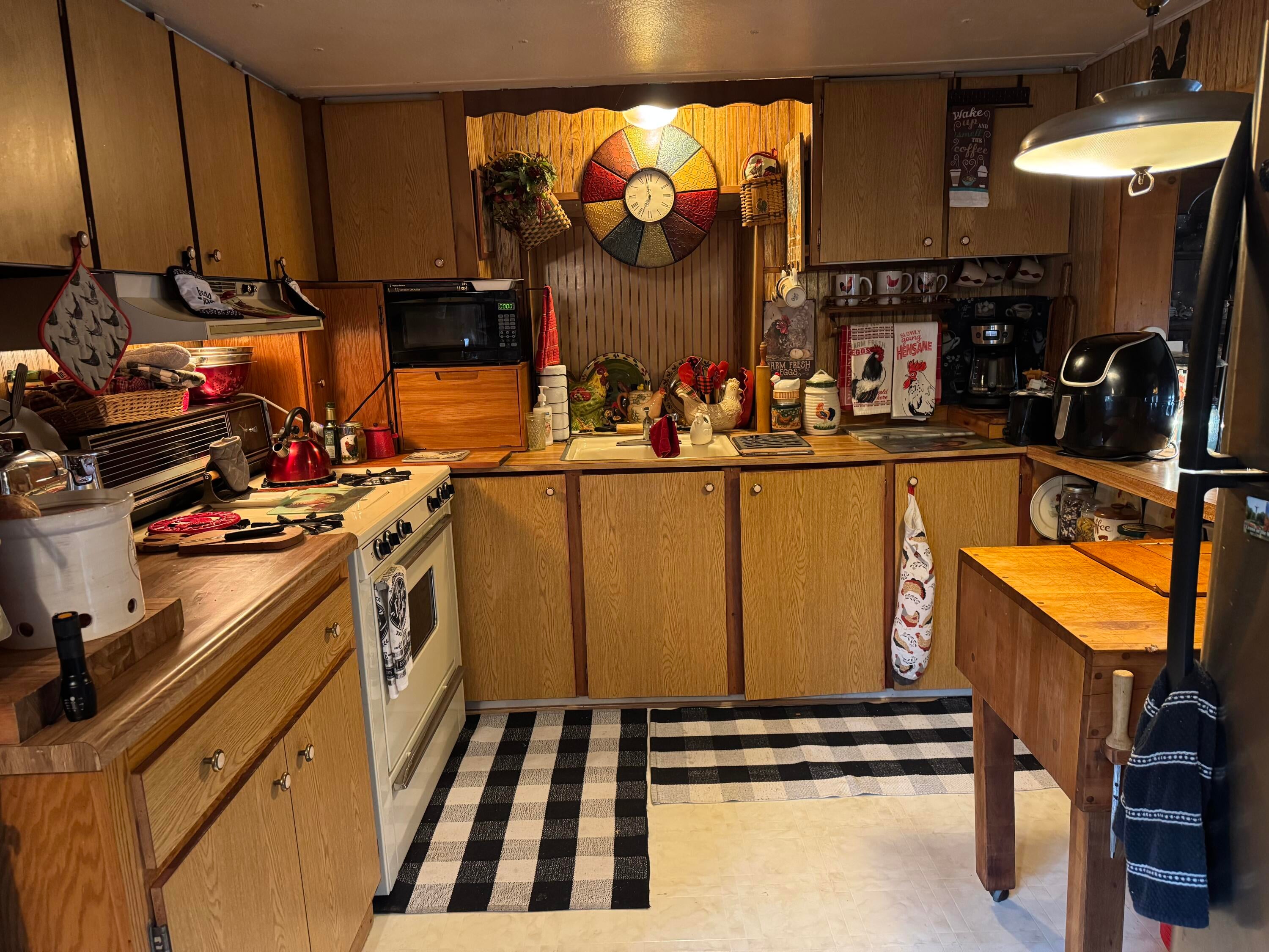 5049 Town Line Road Lewiston, MI 49756 - Photo 3 of 59 Gallery Image 3