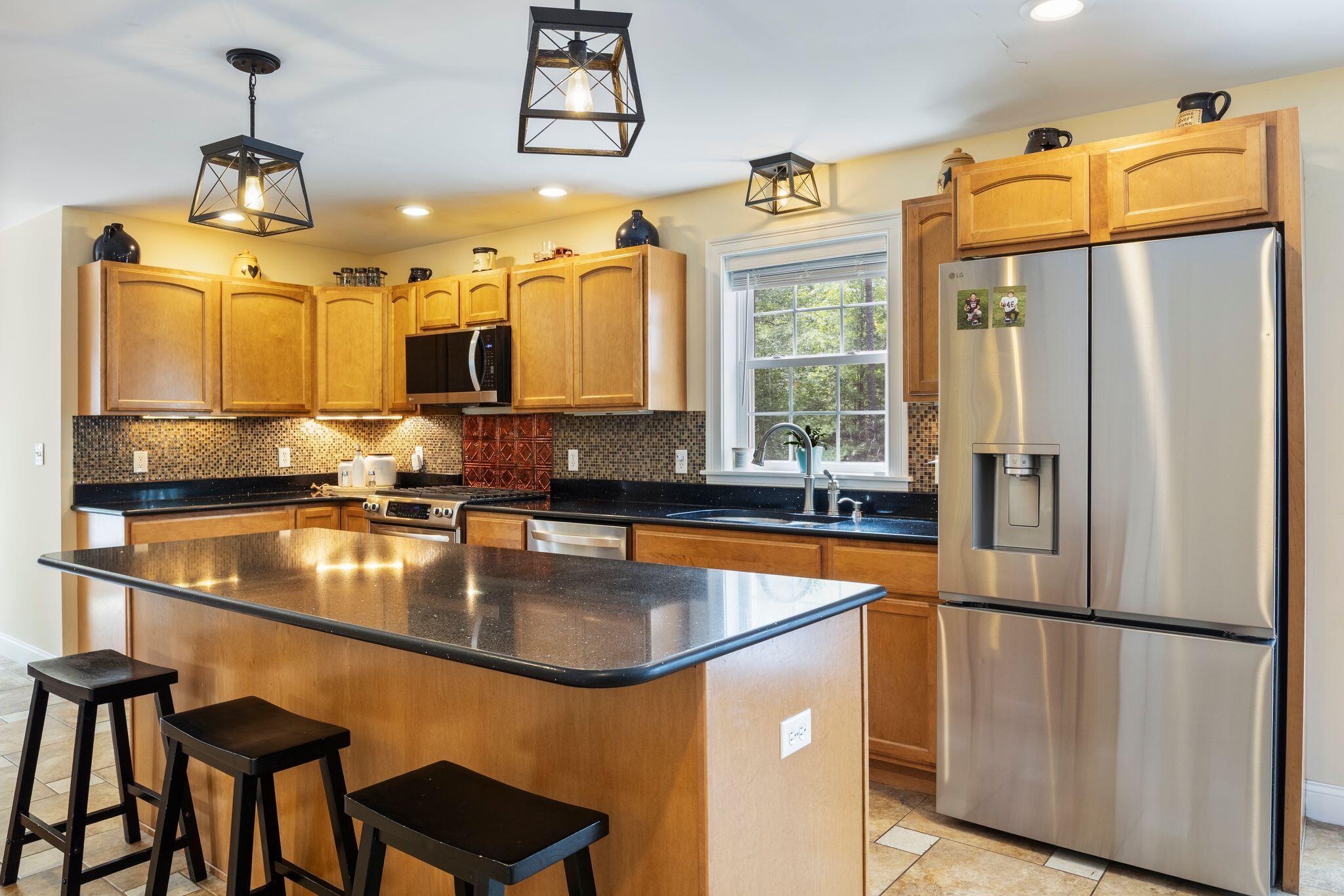 67 Ridlon Road Berwick, ME 03901 - Photo 11 of 42 67_Ridlon_Rd_10