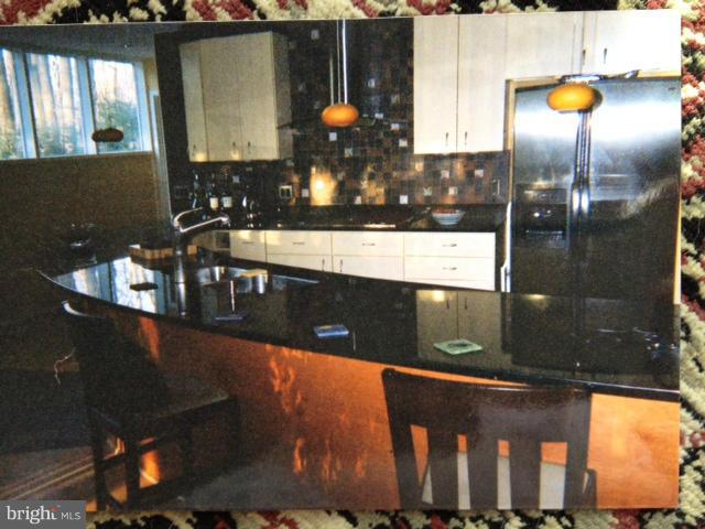 7702 Elba Road Alexandria, VA 22306 - Photo 9 of 29 Kitchen