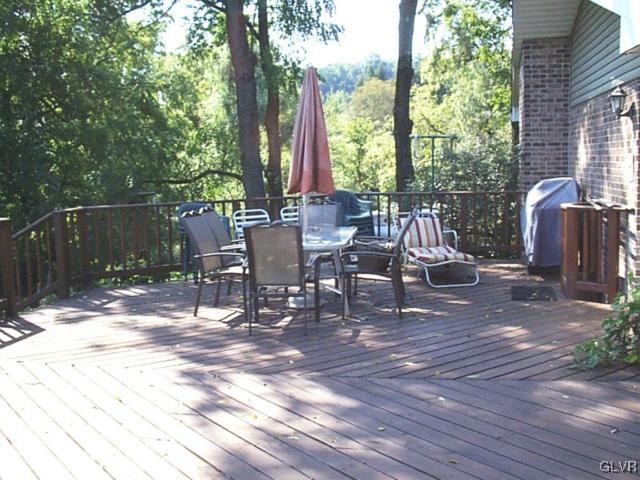 1231 Clearview Road Coplay, PA 18037 - Photo 12 of 15 Gallery Image 12