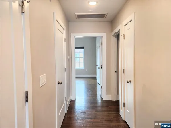 $2,800 | 59 Willet Street, Unit 52A, Bloomfield, NJ 07003