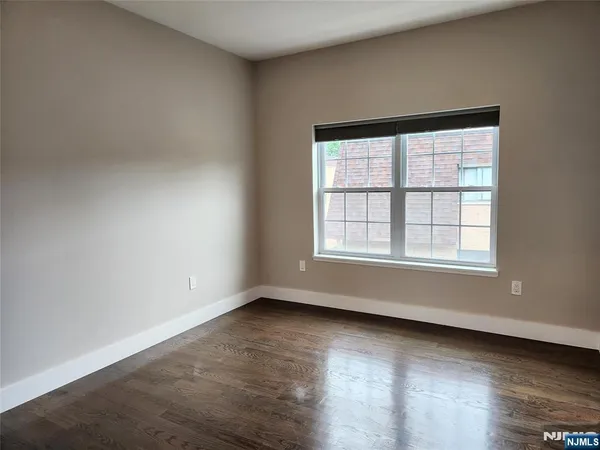 $2,800 | 59 Willet Street, Unit 52A, Bloomfield, NJ 07003