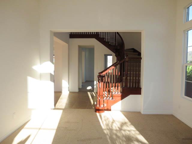 2917 Babbling Brook Road Chula Vista, CA 91914 - Photo 3 of 25