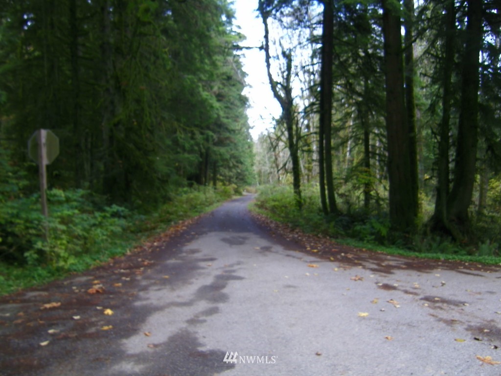 1015 10xx Price Road Snohomish, WA 98290 - Photo 17 of 19 Gallery Image 17