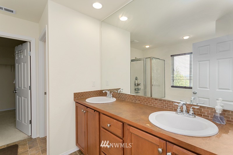 22932 42nd Drive Southeast Bothell, WA 98021 - Photo 17 of 25