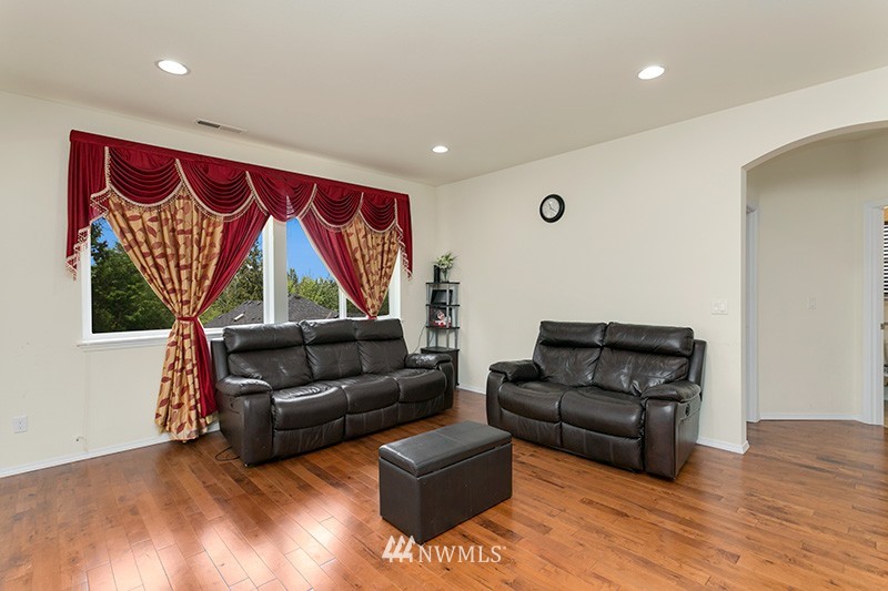 22932 42nd Drive Southeast Bothell, WA 98021 - Photo 7 of 25