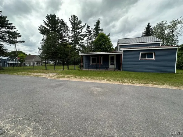 $146,900 | 14309 Pearl Street, Diana, NY 13648
