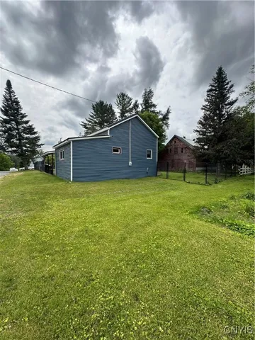 $146,900 | 14309 Pearl Street, Diana, NY 13648