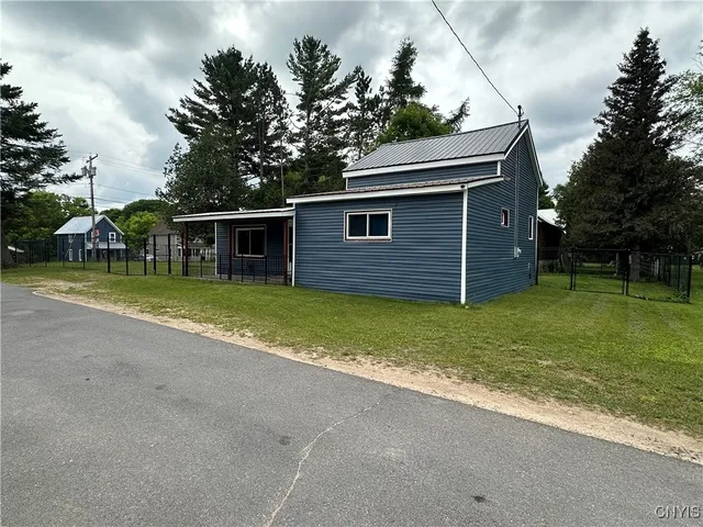 $146,900 | 14309 Pearl Street, Diana, NY 13648