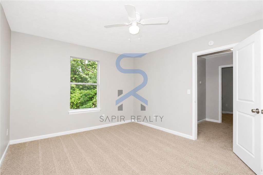 3848 Laurenhill Lane Decatur, GA 30034 - Photo 9 of 17