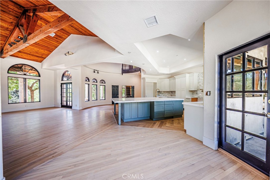 16515 Valley Ranch Road Canyon Country, CA 91387 - Photo 22 of 75 Gallery Image 22