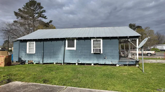 $80,000 | 12300 East Street, New Roads, LA 70760