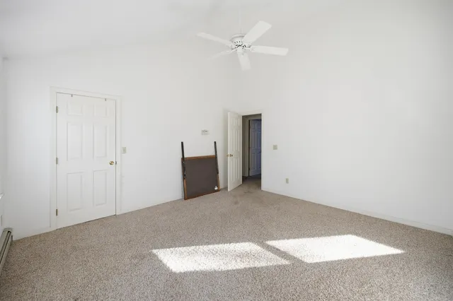 $325,000 | 20 Tanglewood Drive, Hampstead, NH 03826