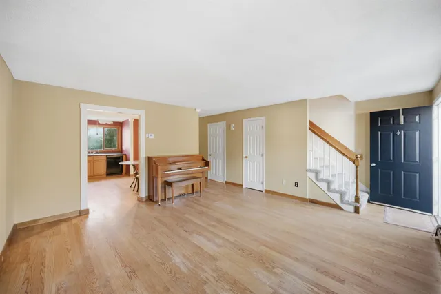 $325,000 | 20 Tanglewood Drive, Hampstead, NH 03826