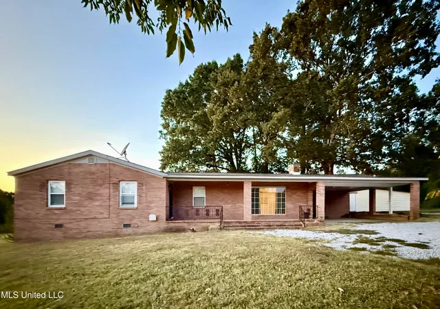 $175,000 | 3767 East 4th Highway, Holly Springs, MS 38635