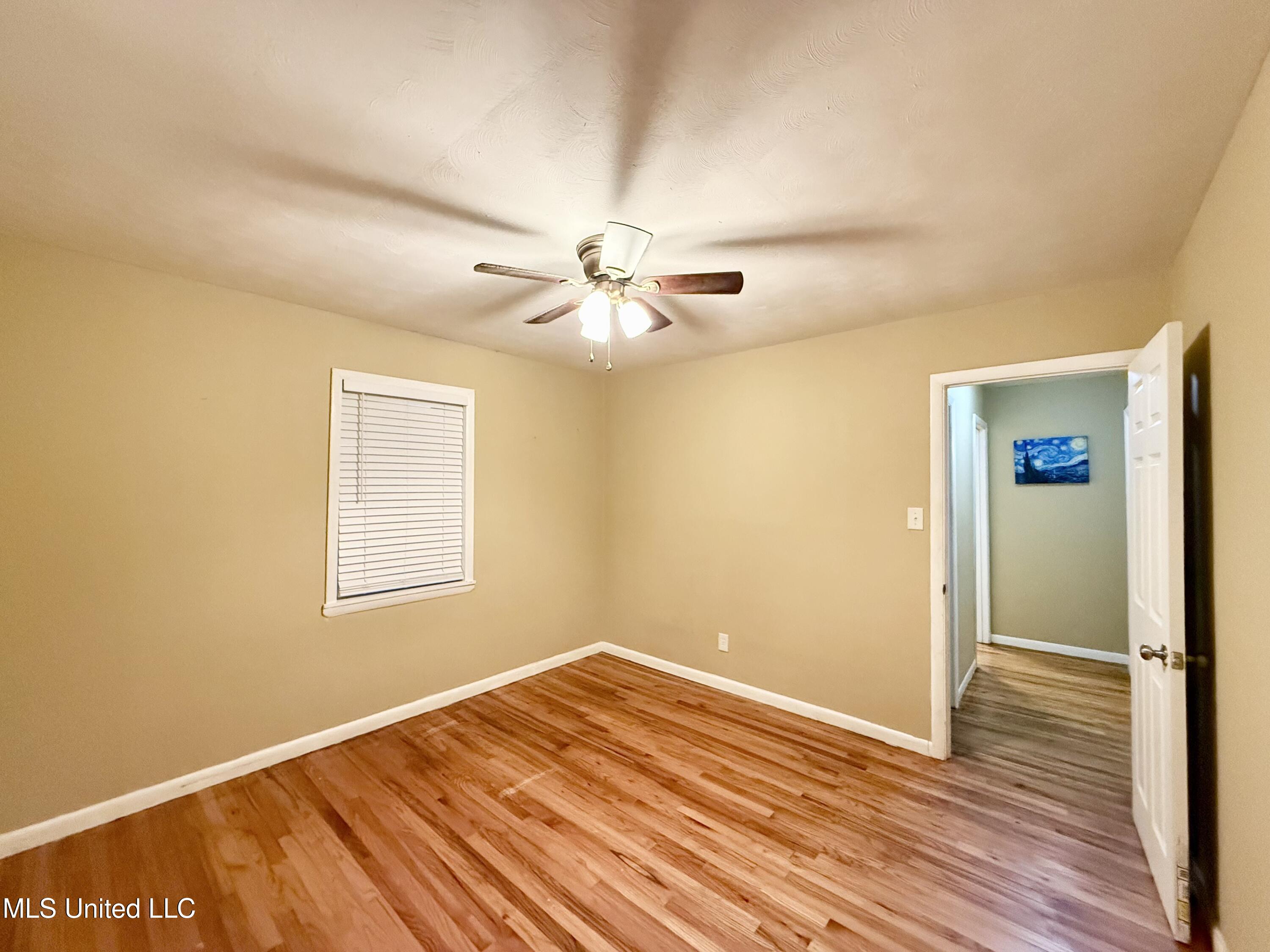 3767 East 4th Highway Holly Springs, MS 38635 - Photo 12 of 20 Extra Room/Bedroom