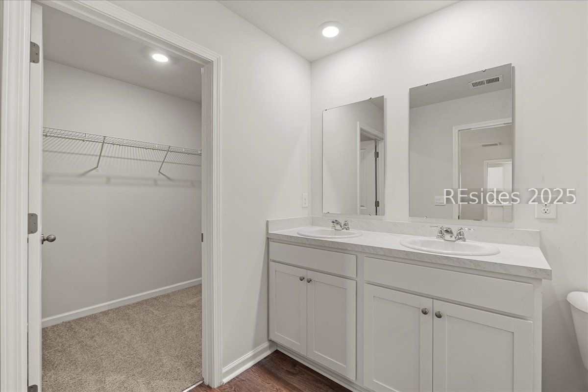 86 Rudy Drive Hardeeville, SC 29927 - Photo 10 of 17 Main bath and walk-in closet