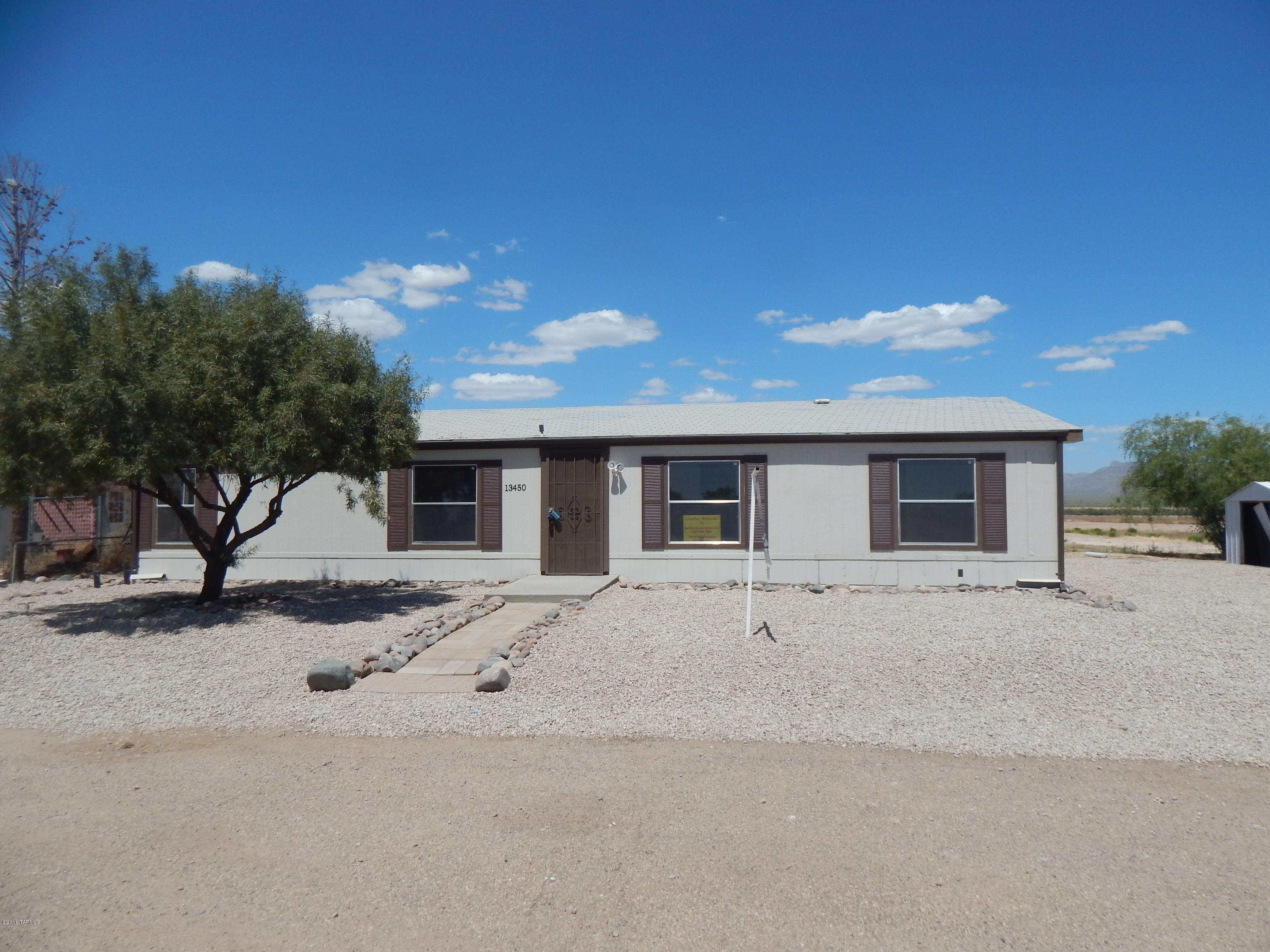 13450 North Adonis Road Marana, AZ 85658 - Photo 2 of 14