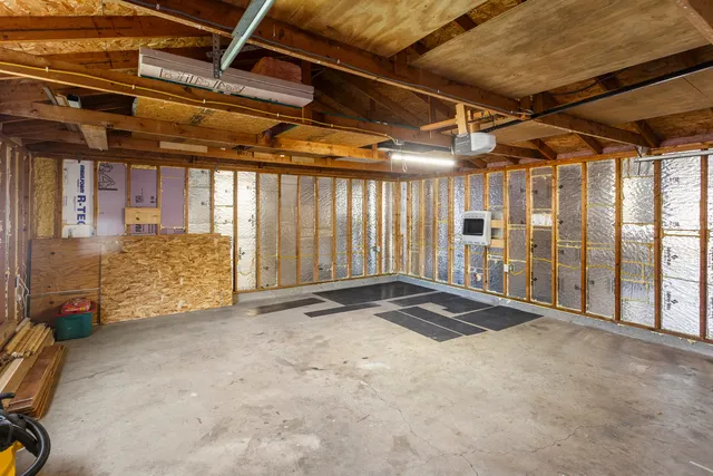 $180,000 | 1554 South Pointe Drive, Rantoul, IL 61866