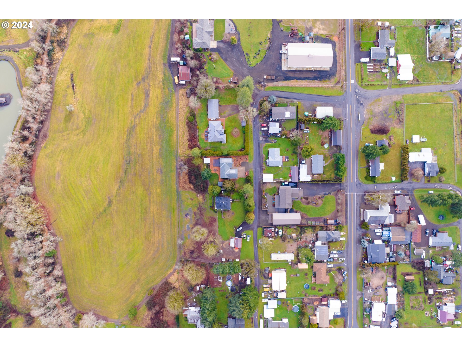 23300 Northwest Bravo Road Buxton, OR 97109 - Photo 41 of 47 a city view