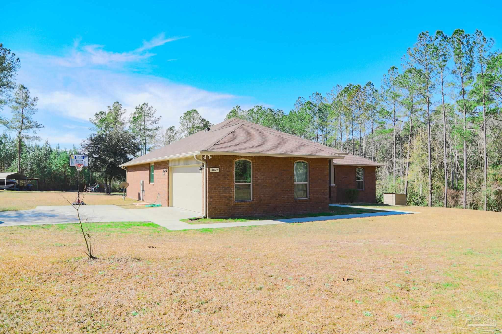 4875 Kolb Road Milton, FL 32570 - Photo 2 of 29