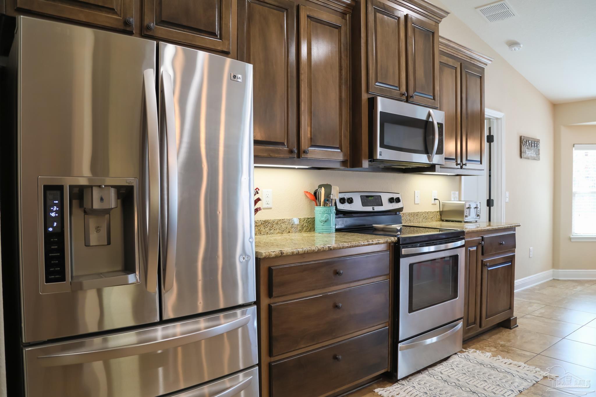 4875 Kolb Road Milton, FL 32570 - Photo 9 of 29