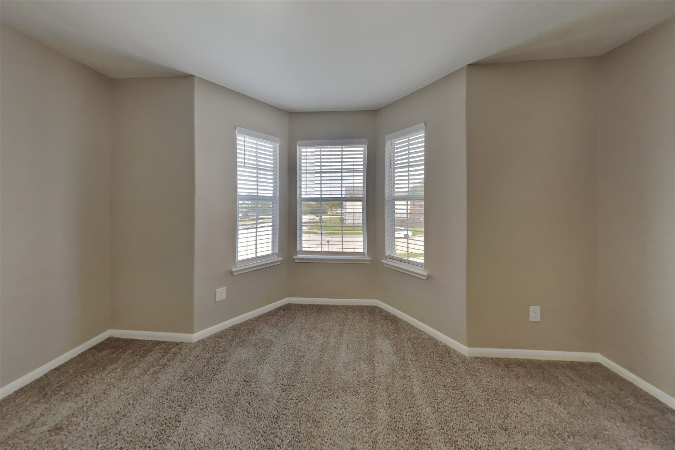 2506 Buckminster Drive Spring, TX 77386 - Photo 11 of 22 an empty room with windows
