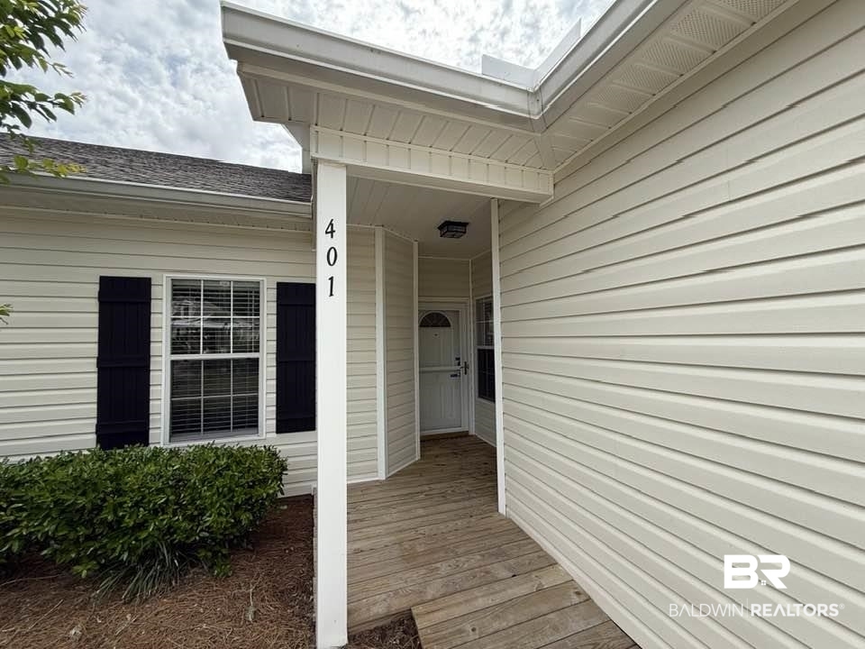 2651 South Juniper Street, Unit 401 Foley, AL 36535 - Photo 4 of 27 View of exterior entry