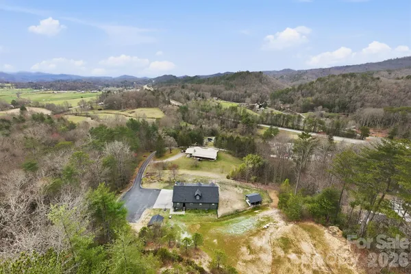 $950,000 | 67 Nimitz Drive, Brevard, NC 28712