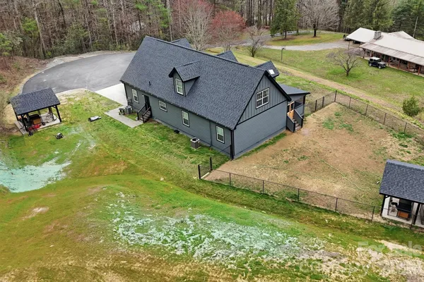 $950,000 | 67 Nimitz Drive, Brevard, NC 28712
