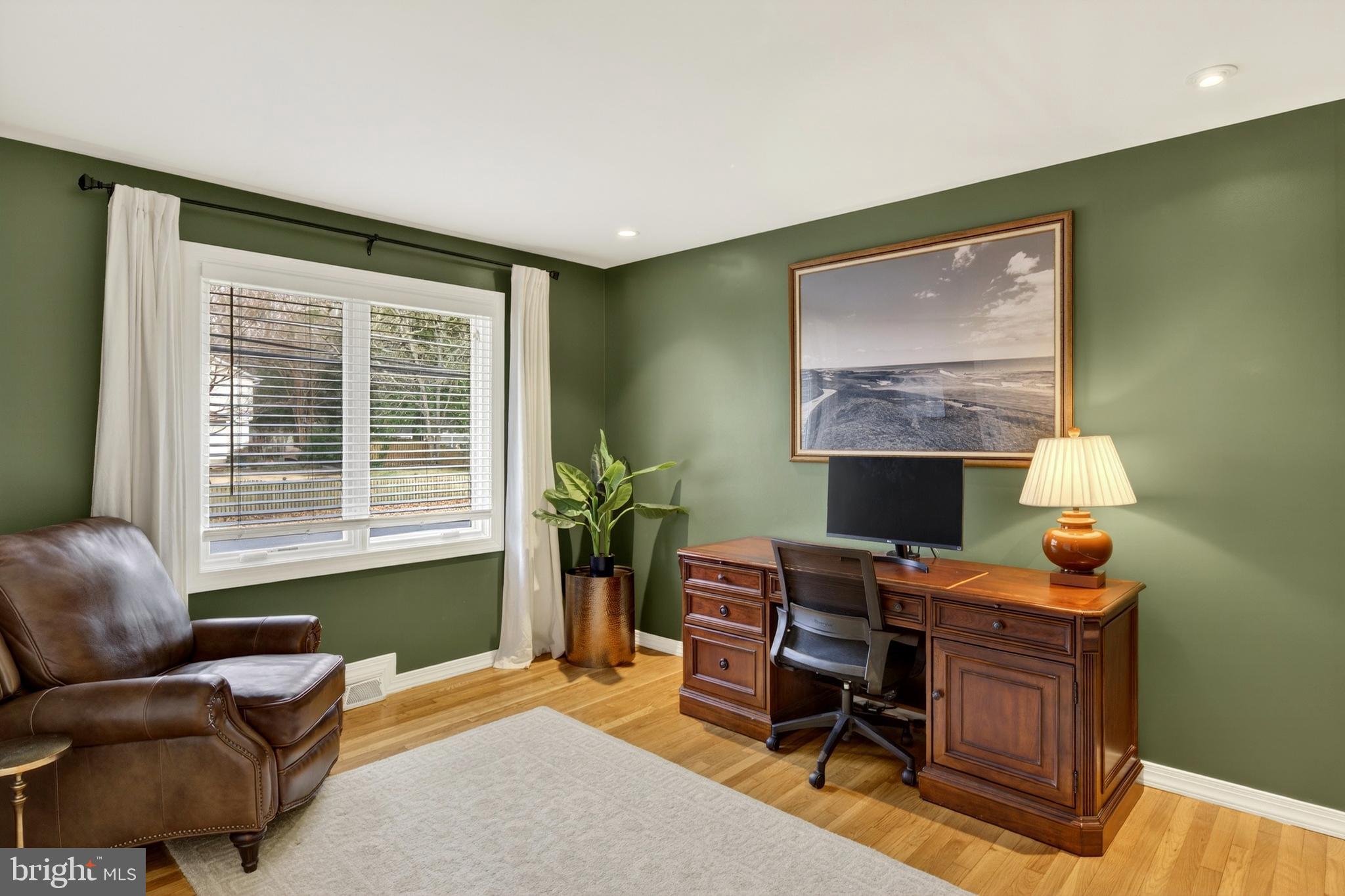 1507 Manor View Road Davidsonville, MD 21035 - Photo 16 of 45 a livingroom with workspace and a window