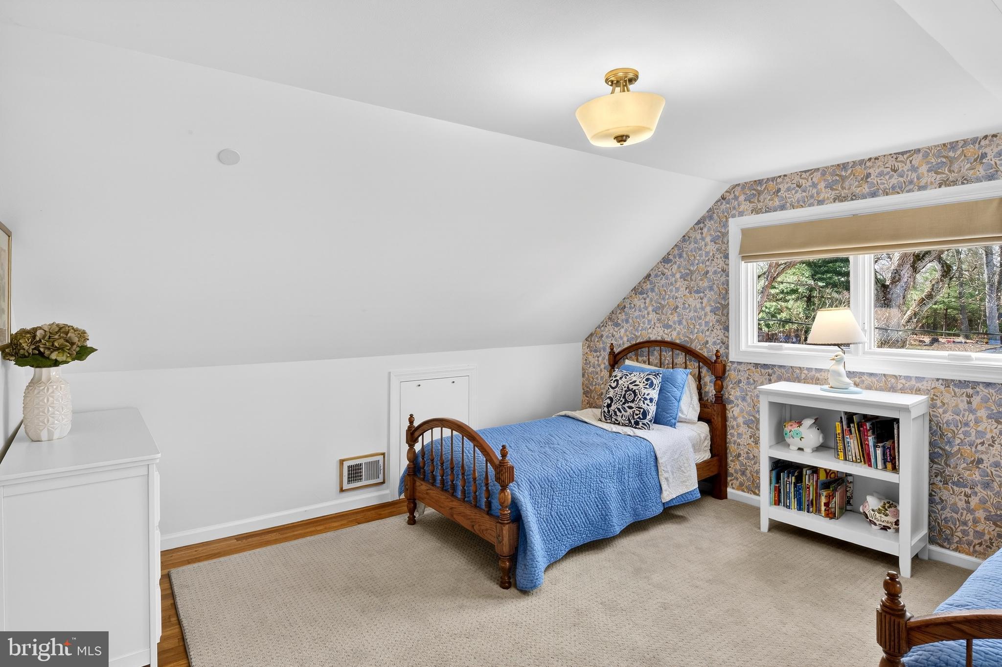1507 Manor View Road Davidsonville, MD 21035 - Photo 22 of 45 a bedroom with bed and a window