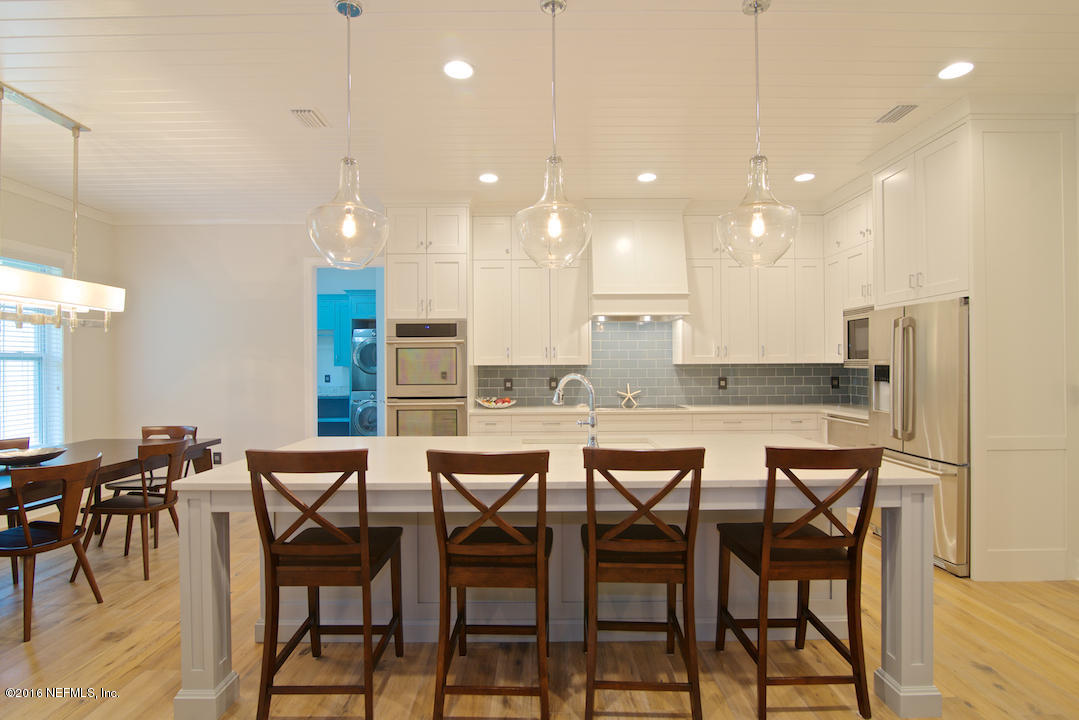 1811 Kings Road Jacksonville Beach, FL 32250 - Photo 4 of 26 Kitchen