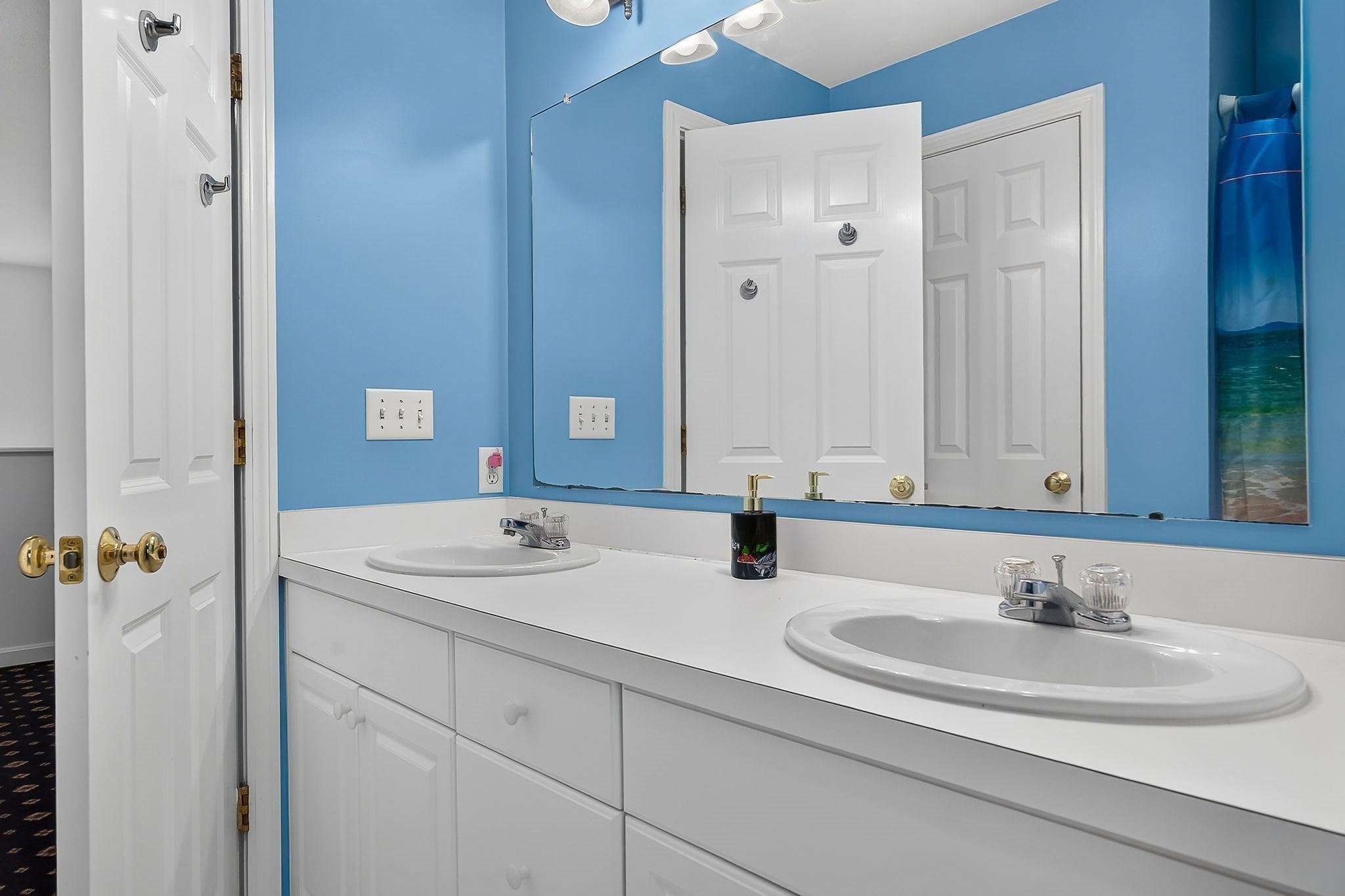 112 Saunders Street Gardner, MA 01440 - Photo 32 of 35 Gallery Image 32