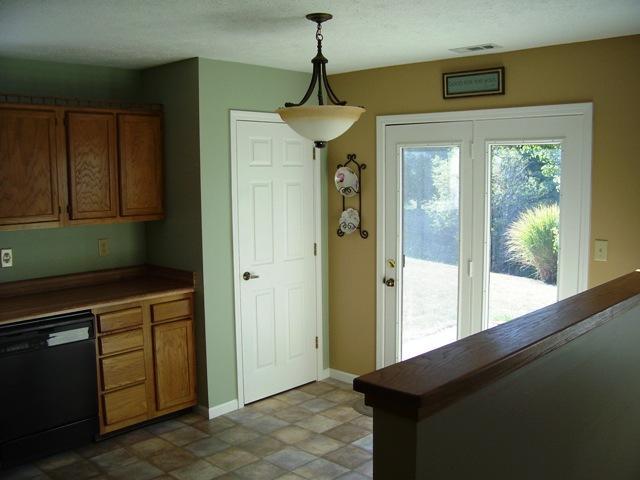 7370 Red Rock Road Indianapolis, IN 46236 - Photo 3 of 18 Gallery Image 3
