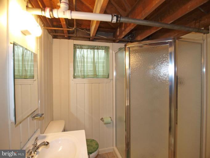 11601 Nairn Road Silver Spring, MD 20902 - Photo 11 of 20 Bath #2