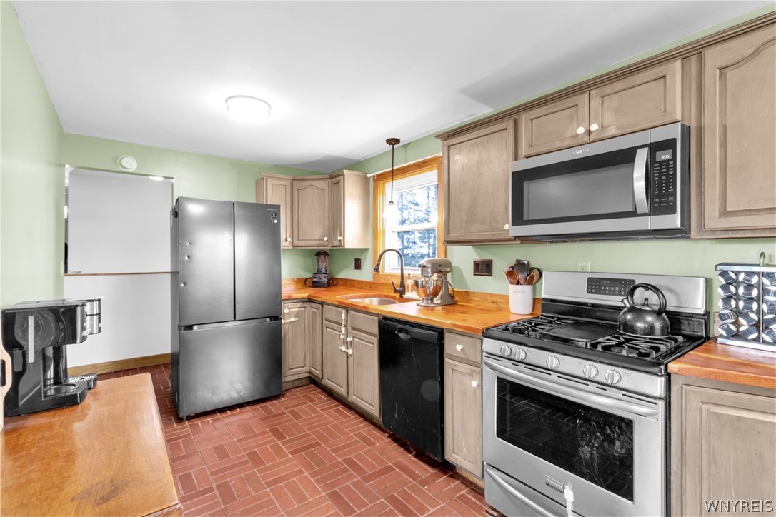 5872 Genesee Road Concord, NY 14141 - Photo 12 of 45