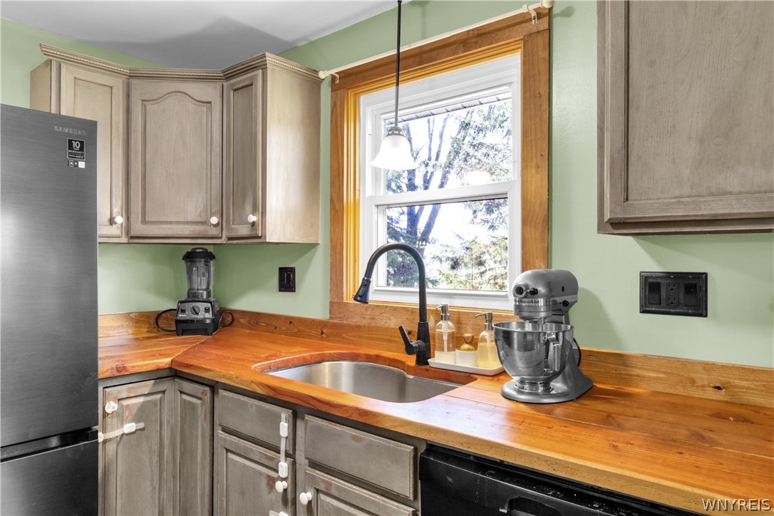 5872 Genesee Road Concord, NY 14141 - Photo 13 of 45