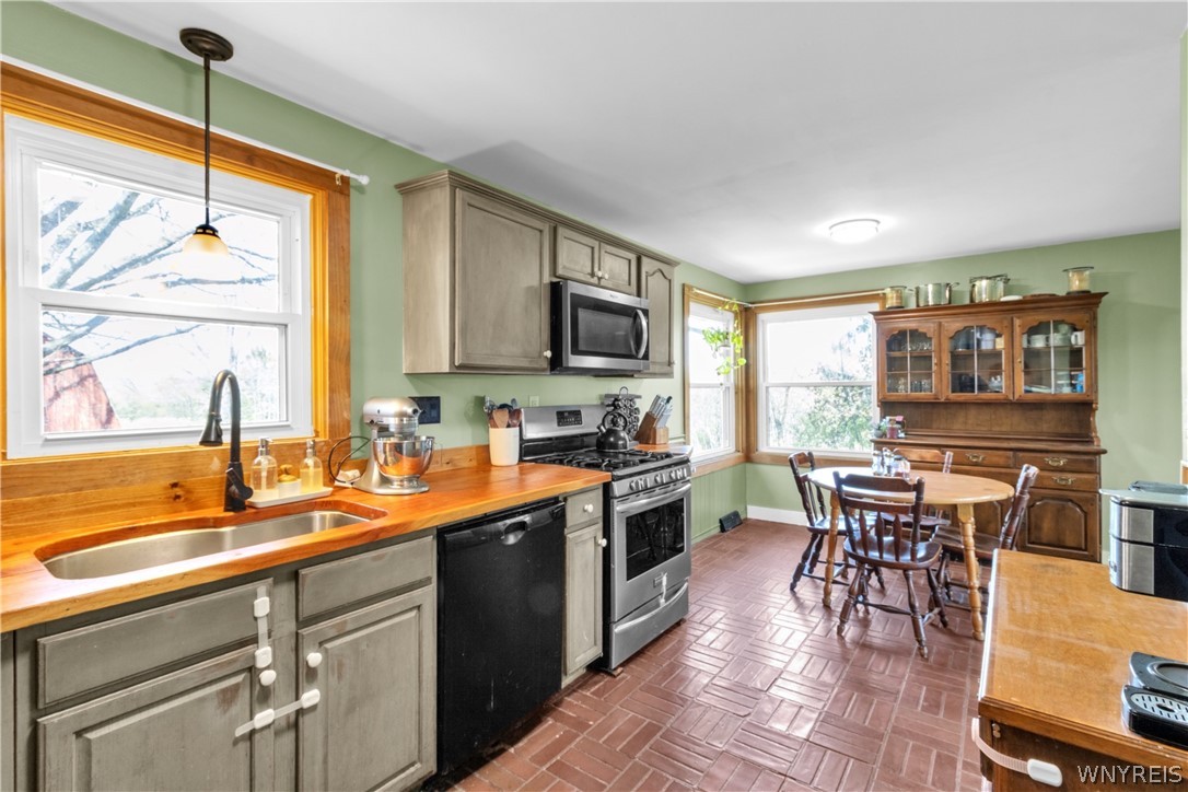 5872 Genesee Road Concord, NY 14141 - Photo 14 of 45