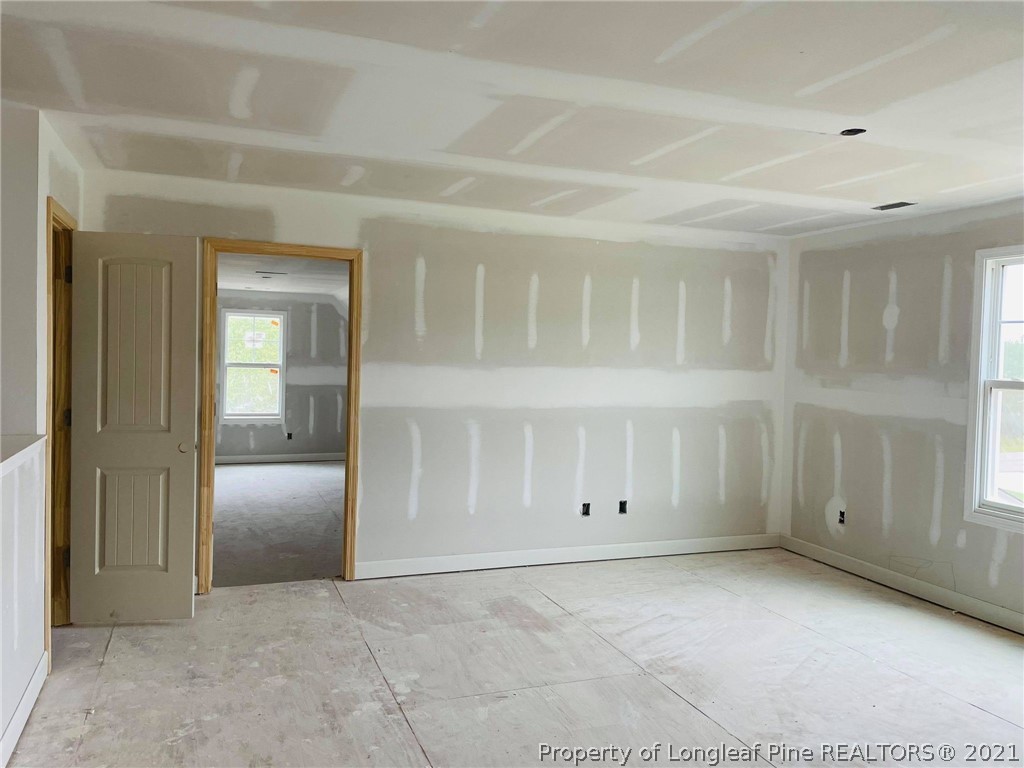 102 Roy's Ridge Raeford, NC 28376 - Photo 11 of 15 Gallery Image 11