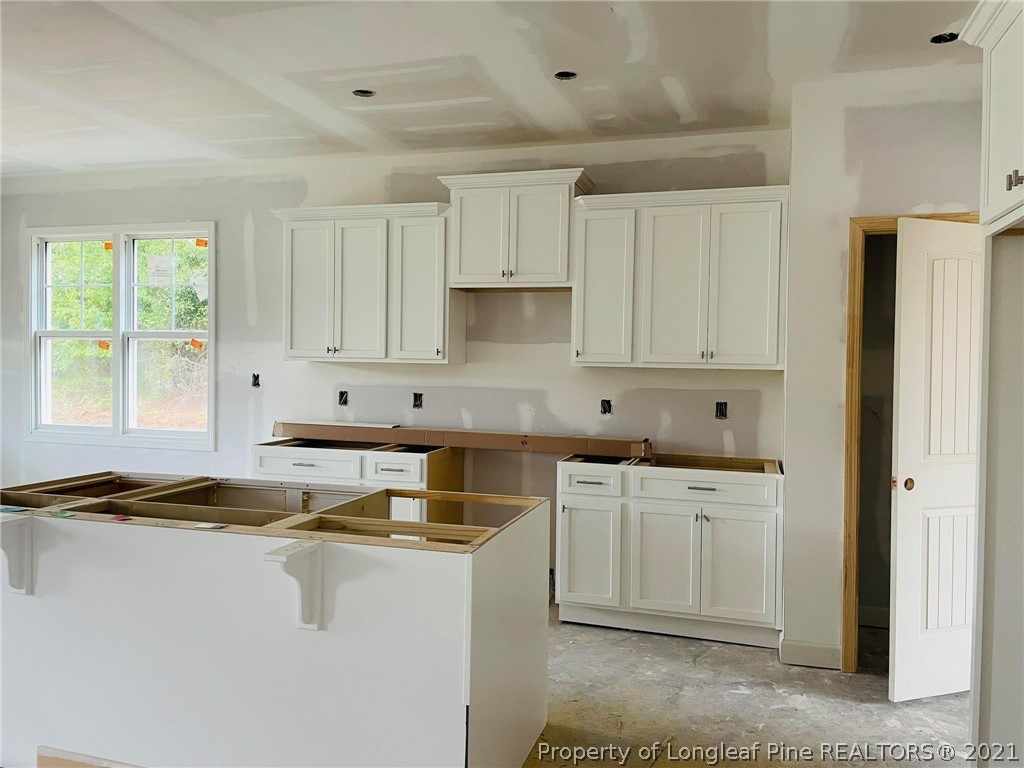 102 Roy's Ridge Raeford, NC 28376 - Photo 6 of 15 Gallery Image 6
