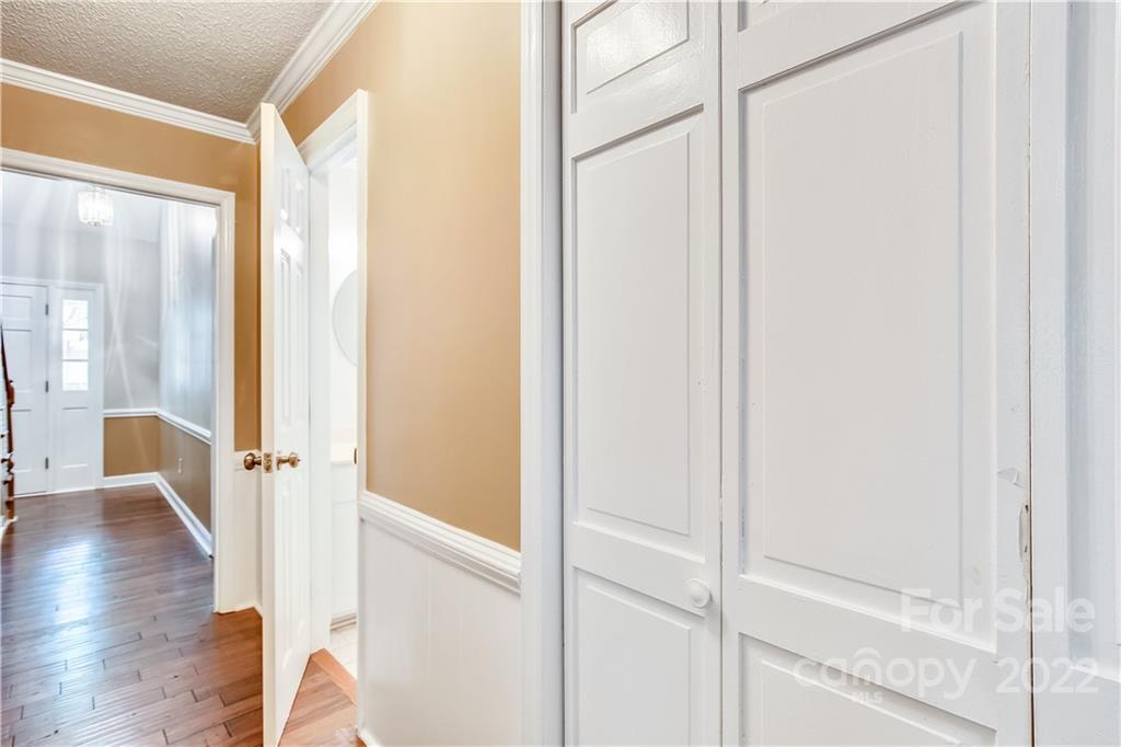 6501 Ironkettle Road Charlotte, NC 28270 - Photo 18 of 41 Gallery Image 18