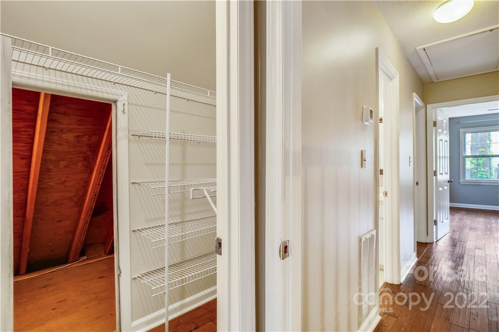 6501 Ironkettle Road Charlotte, NC 28270 - Photo 30 of 41 Gallery Image 30