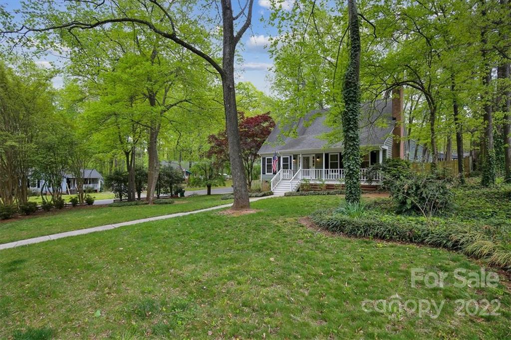 6501 Ironkettle Road Charlotte, NC 28270 - Photo 3 of 41 Gallery Image 3