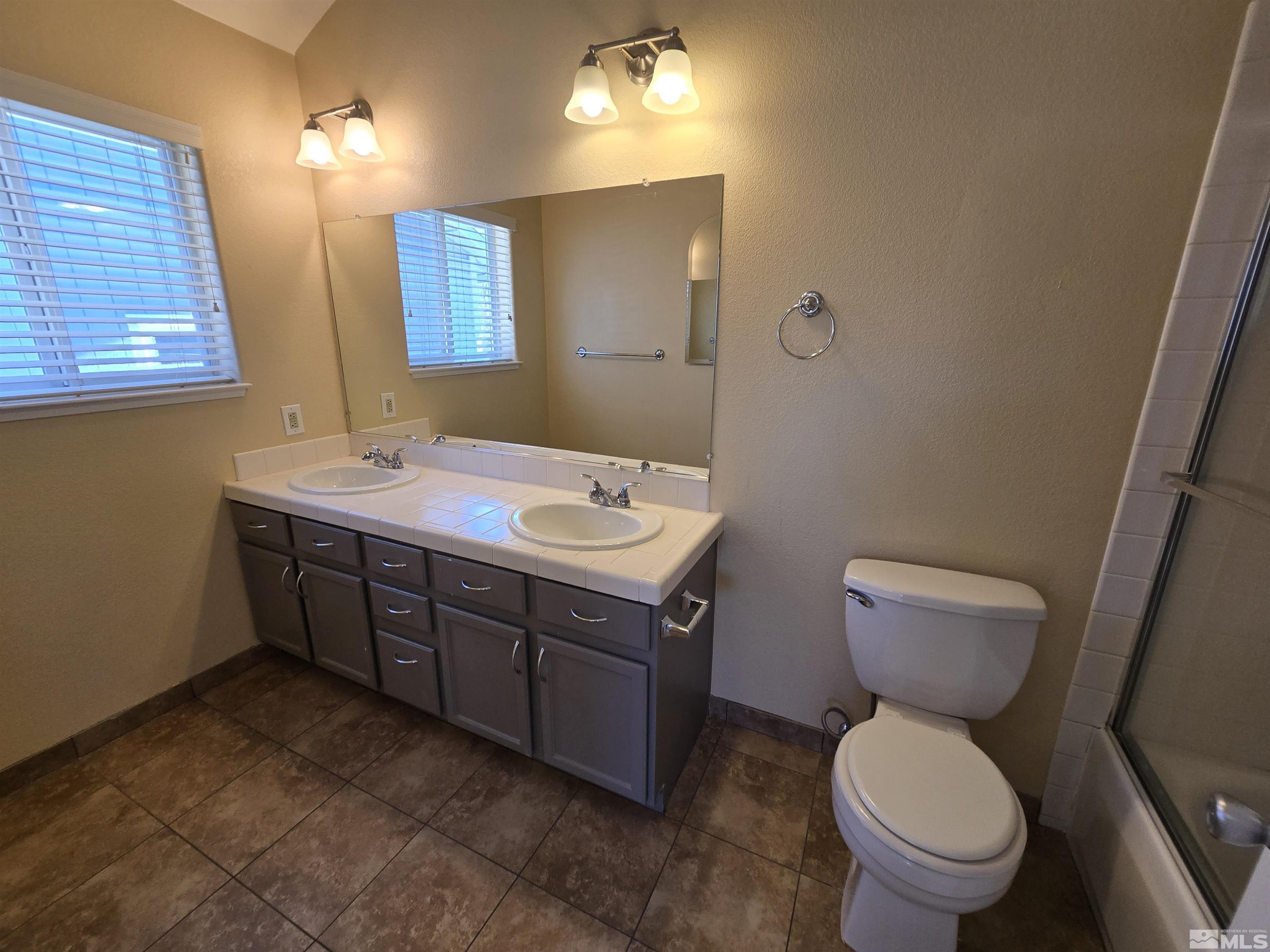 495 Len Circle Reno, NV 89511 - Photo 28 of 39 Photo 29